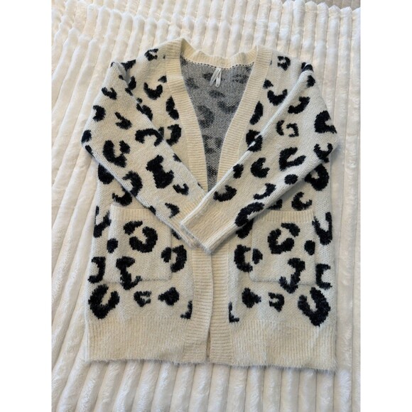 Women's Open Front Animal Print Cardigan Sweater Cream And Black Size XS-M - Picture 9 of 10